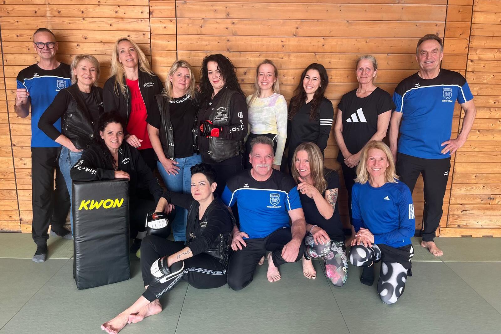 Sister Crew - Gewaltprävention & Selbstverteidigung