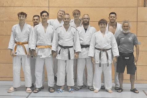 Judo M&auml;nner der Spvgg Besigheim starten mit einem Sieg und zwei Niederlagen in die Bezirksliga